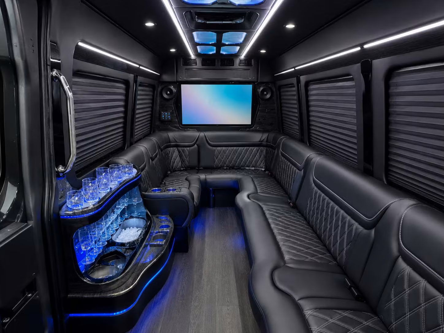 finding airport transportation from antioch for executive and group travel